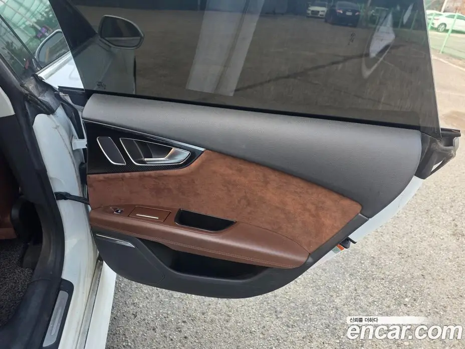 Audi A7 2015 3.0 автомат (гидро), фото 16