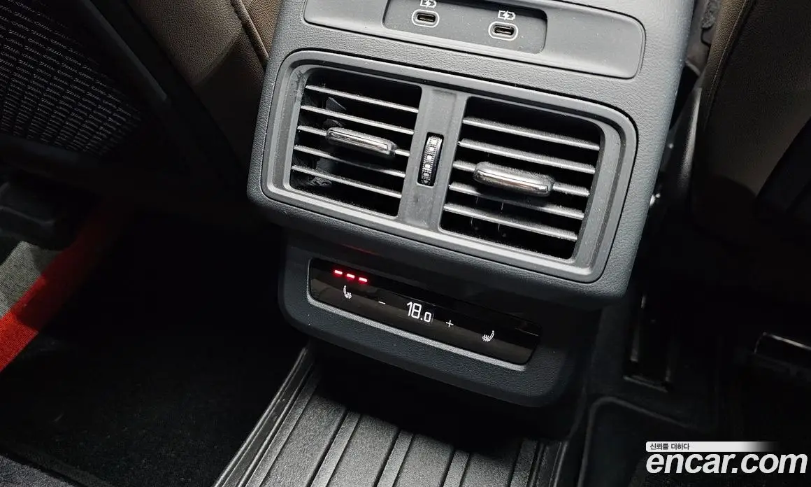 Audi Q5 2025 2.0 автомат (гидро), фото 30