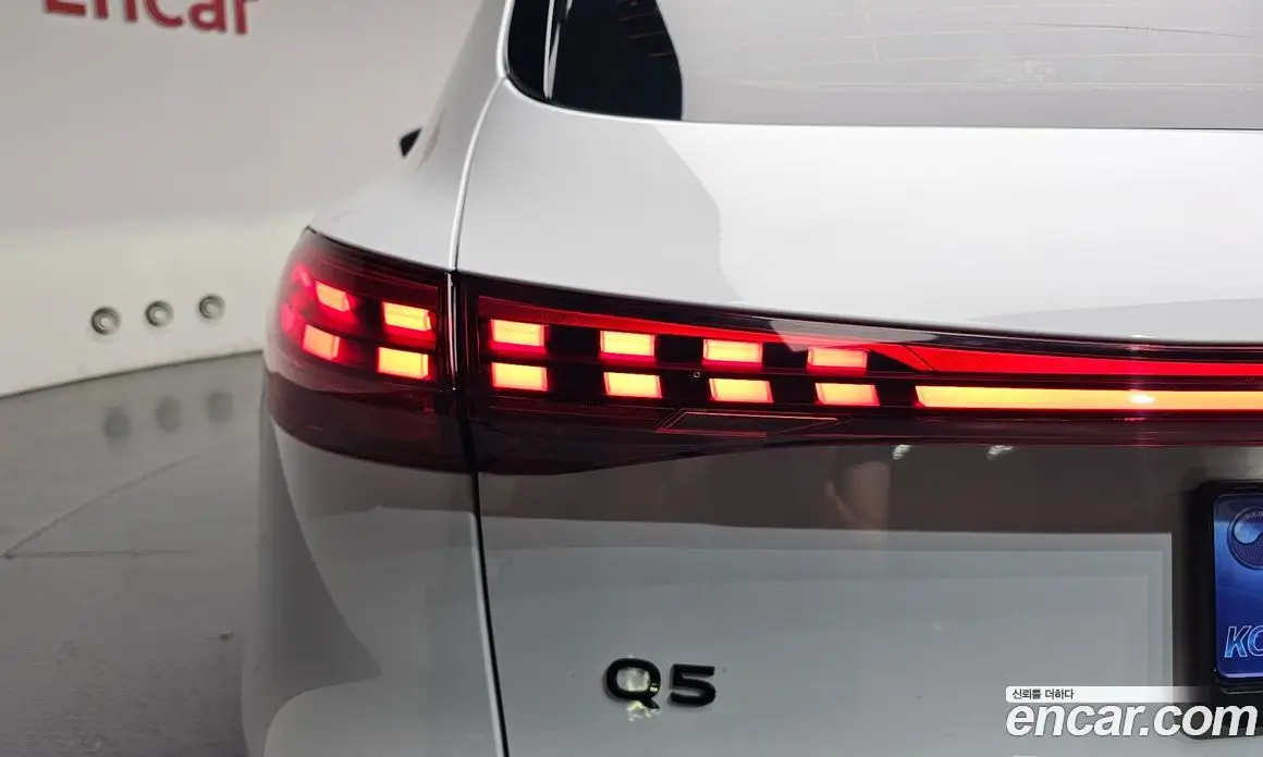 Audi Q5 2025 2.0 автомат (гидро), фото 8