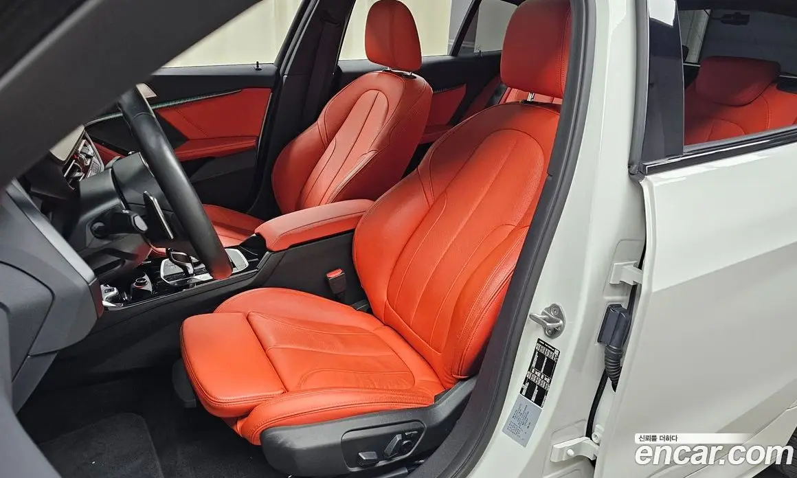 BMW 1 серия 2022 2.0 автомат (гидро), фото 24