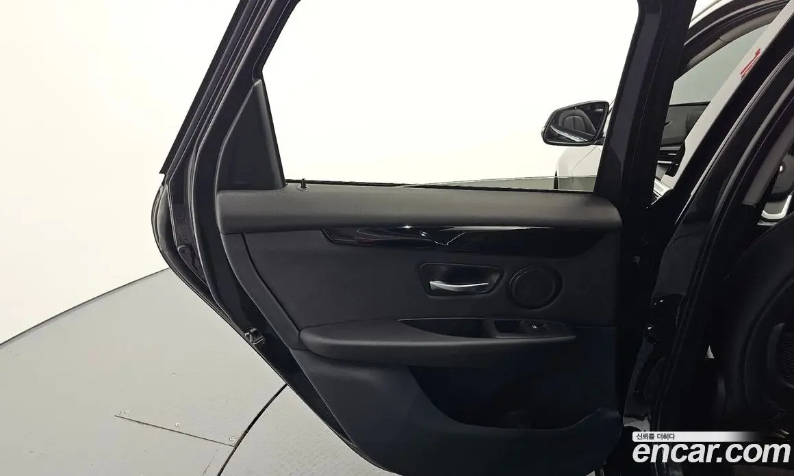 BMW 2 серия 2021 2.0 автомат (гидро), фото 15