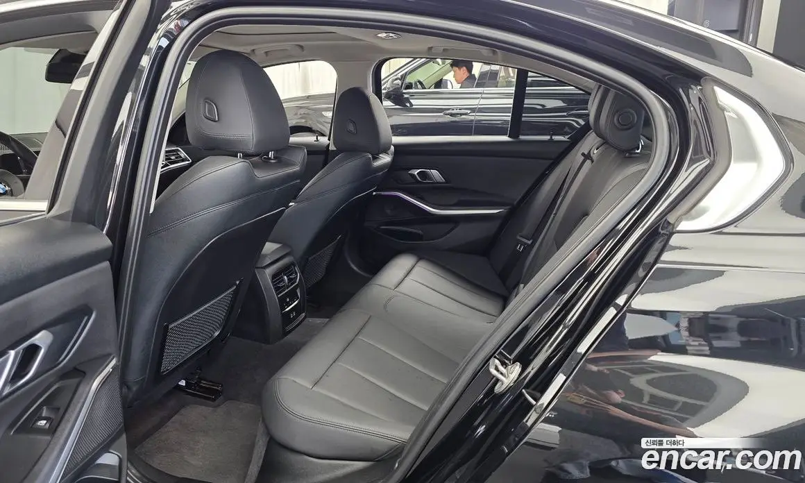 BMW 3 серия 2021 2.0 автомат (гидро), фото 16