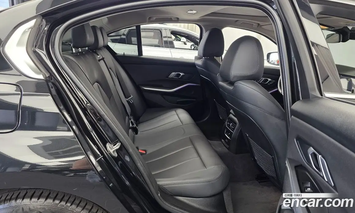 BMW 3 серия 2021 2.0 автомат (гидро), фото 18