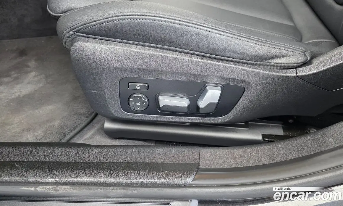 BMW 3 серия 2021 2.0 автомат (гидро), фото 32