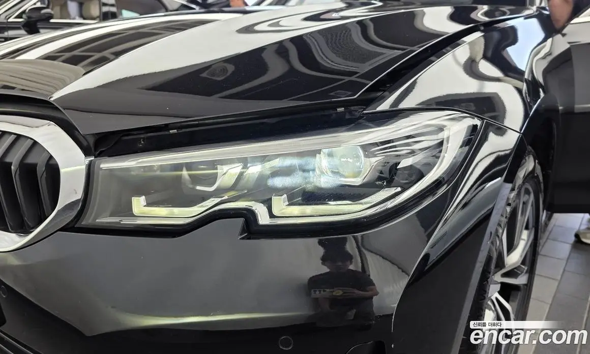 BMW 3 серия 2021 2.0 автомат (гидро), фото 8