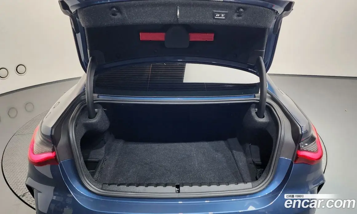 BMW 4 серия 2023 2.0 автомат (гидро), фото 26