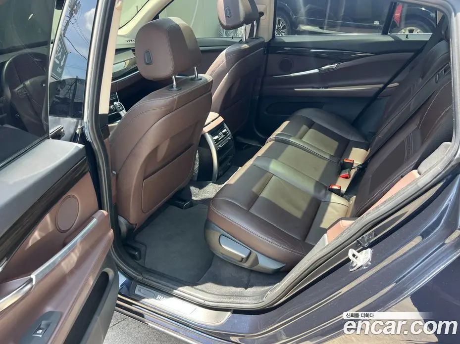 BMW 5 серия 2017 2.0 автомат (гидро), фото 8