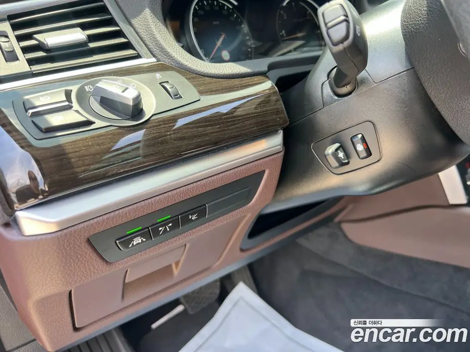 BMW 5 серия 2017 2.0 автомат (гидро), фото 9