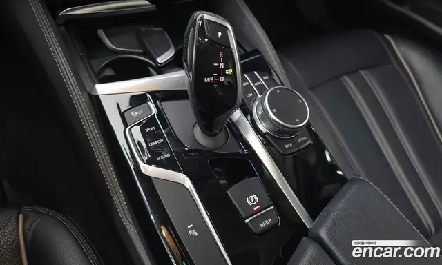 BMW 5 серия 2018 2.0 автомат (гидро), миниатюра 9