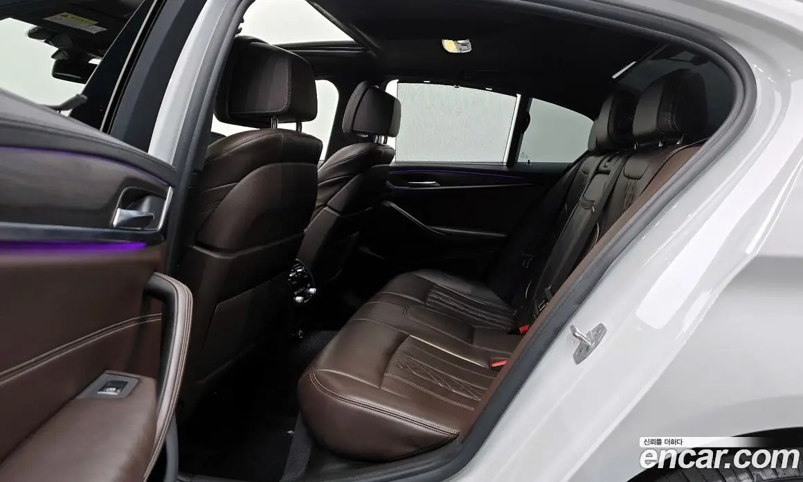 BMW 5 серия 2018 2.0 автомат (гидро), фото 12