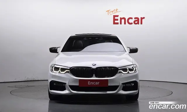 BMW 5 серия 2018 2.0 автомат (гидро), миниатюра 3