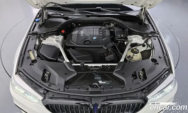 BMW 5 серия 2018 2.0 автомат (гидро), миниатюра 6