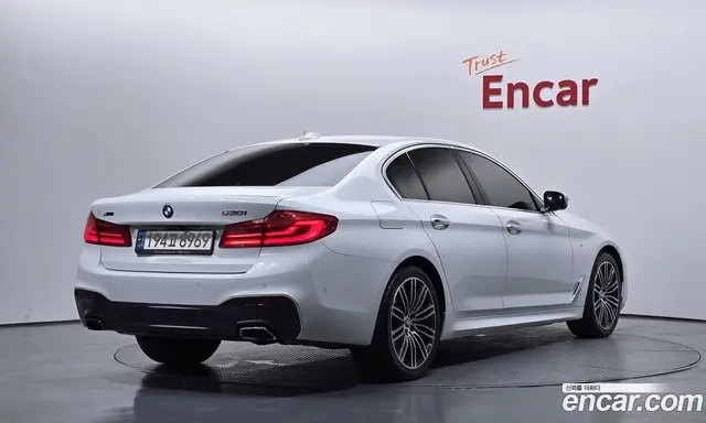 BMW 5 серия 2018 2.0 автомат (гидро), миниатюра 2