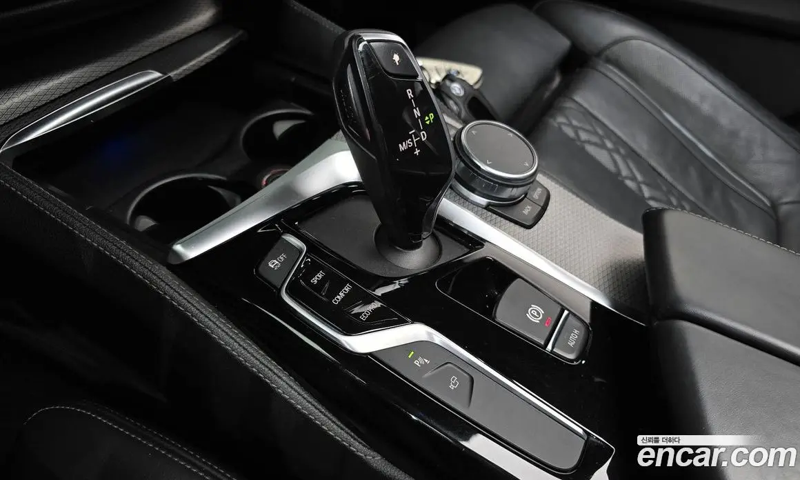 BMW 5 серия 2018 2.0 автомат (гидро), фото 12
