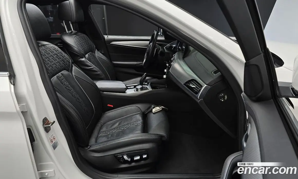 BMW 5 серия 2018 2.0 автомат (гидро), фото 16