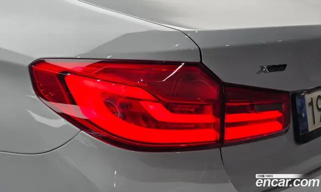 BMW 5 серия 2018 2.0 автомат (гидро), миниатюра 9
