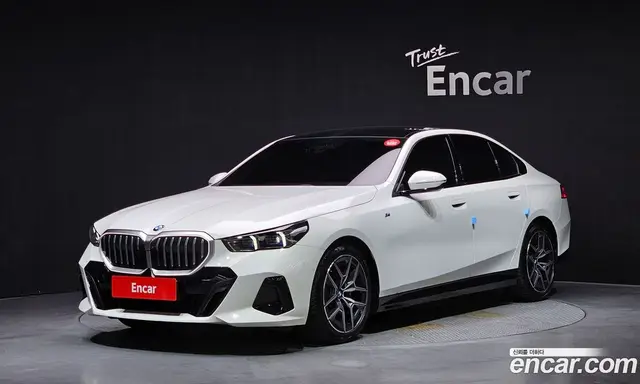 BMW 5 серия, 2023, 34 131 км