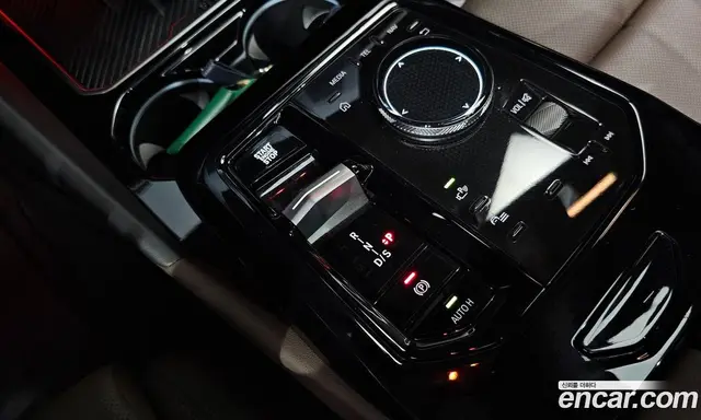 BMW 5 серия 2023 2.0 автомат (гидро), миниатюра 9