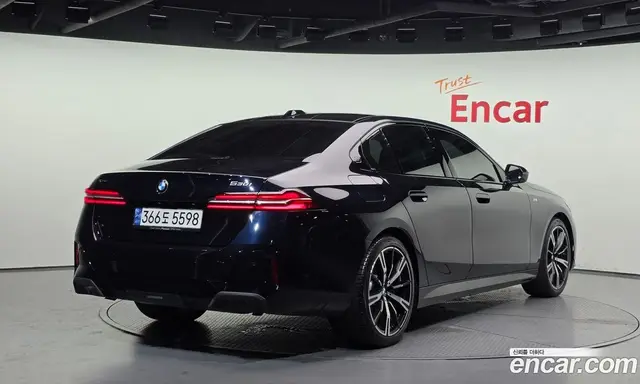 BMW 5 серия 2024 2.0 автомат (гидро), миниатюра 2
