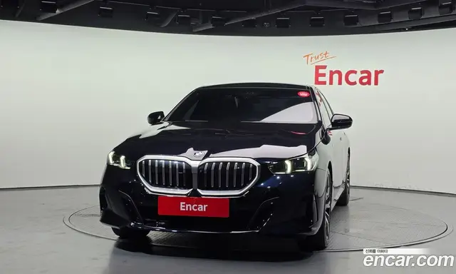 BMW 5 серия 2024 2.0 автомат (гидро), миниатюра 3