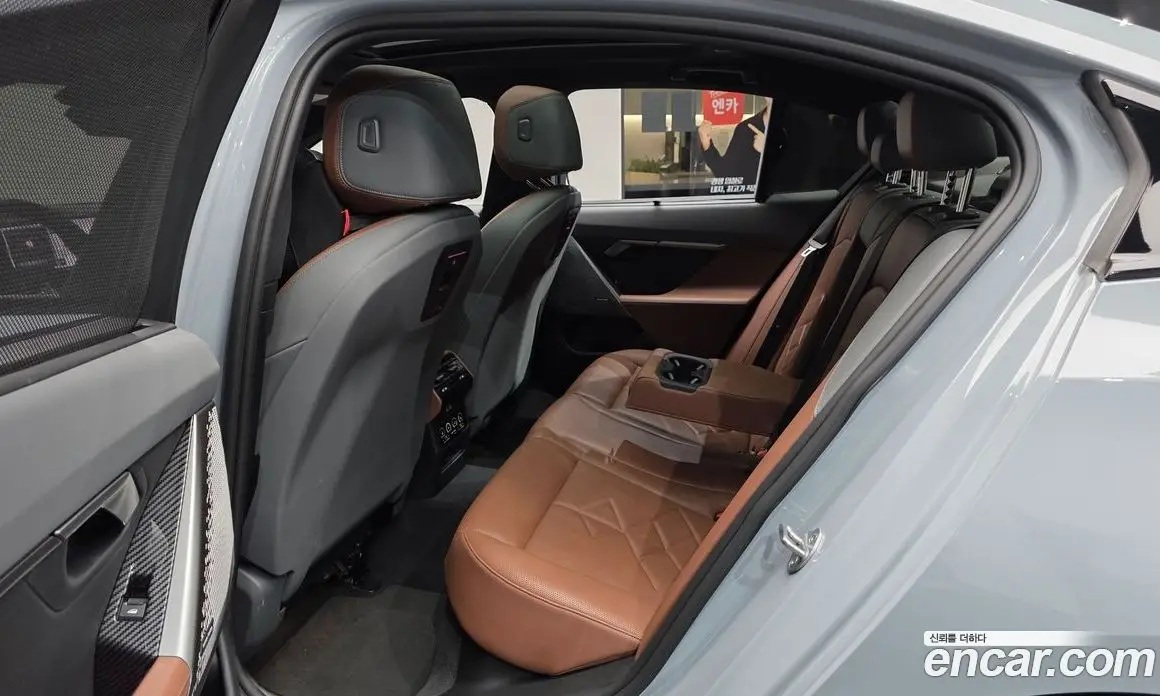 BMW 5 серия 2024 2.0 автомат (гидро), фото 16