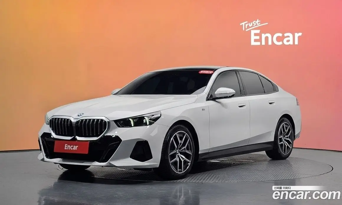 BMW 5 серия 2025 2.0 автомат (гидро), фото 32