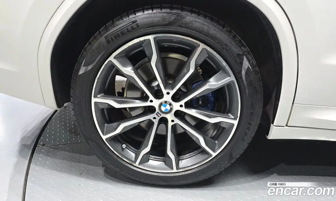 BMW X3 2018 3.0 автомат (гидро), фото 5