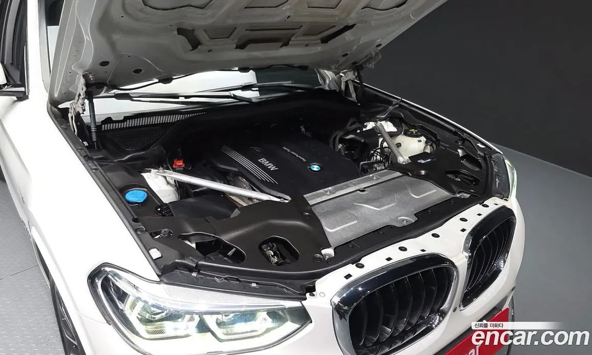BMW X3 2018 3.0 автомат (гидро), фото 6