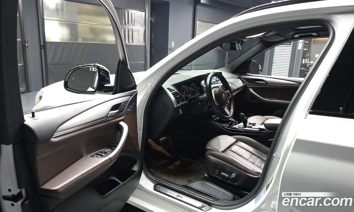 BMW X3 2018 3.0 автомат (гидро), фото 10