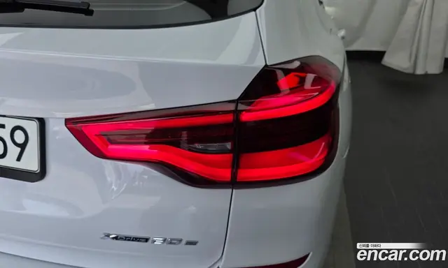 BMW X3 2021 2.0 автомат (гидро), миниатюра 9