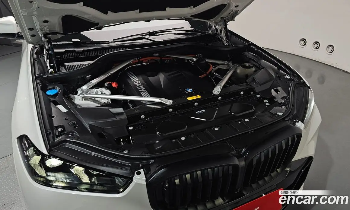 BMW X5 2025 3.0 автомат (гидро), фото 5