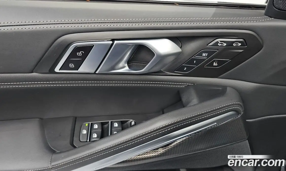 BMW X6 2022 3.0 автомат (гидро), фото 11