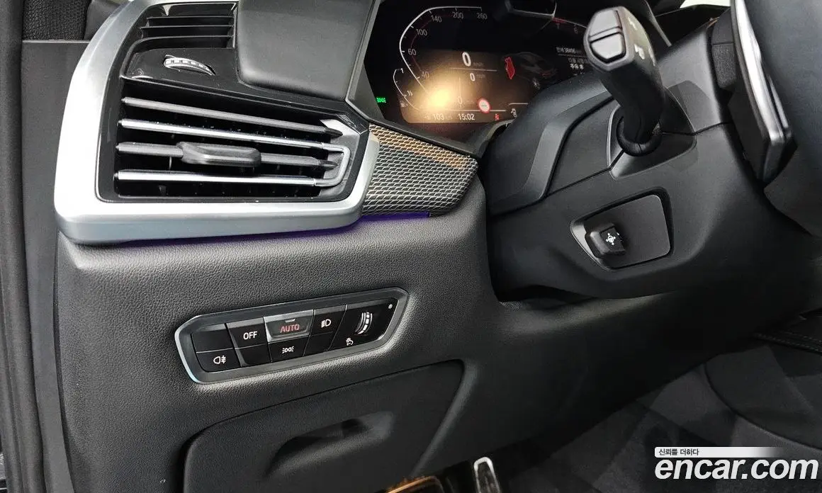 BMW X6 2022 3.0 автомат (гидро), фото 12