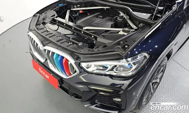 BMW X6 2022 3.0 автомат (гидро), миниатюра 6