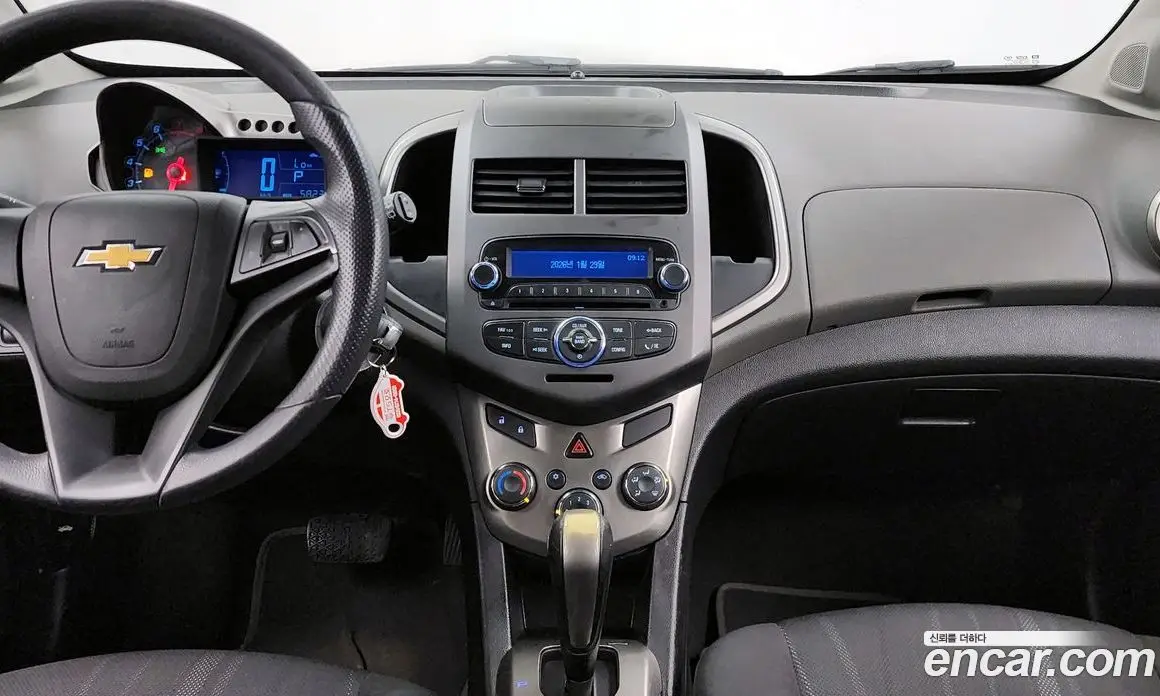 Chevrolet Aveo 2011 1.6 автомат (гидро), фото 14