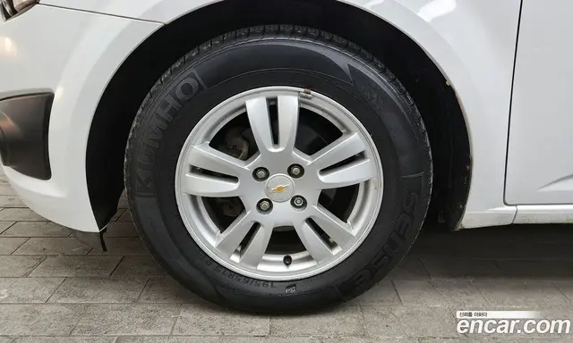Chevrolet Aveo 2011 1.6 автомат (гидро), миниатюра 5