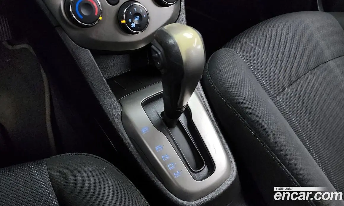 Chevrolet Aveo 2011 1.6 автомат (гидро), фото 9