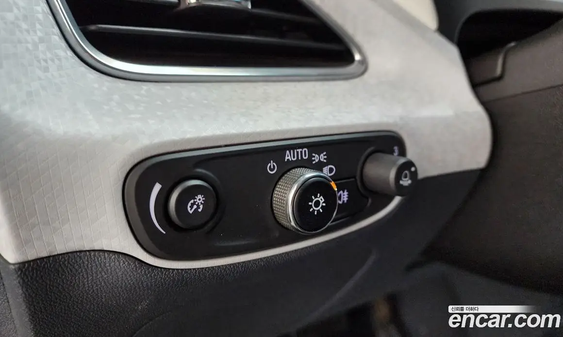Chevrolet Bolt EV 2018 0.2 автомат (гидро), фото 24