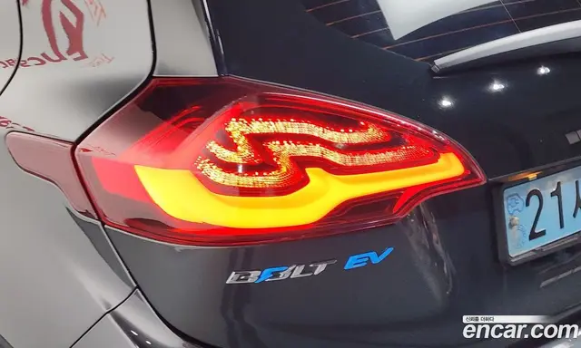 Chevrolet Bolt EV 2018 0.2 автомат (гидро), миниатюра 9