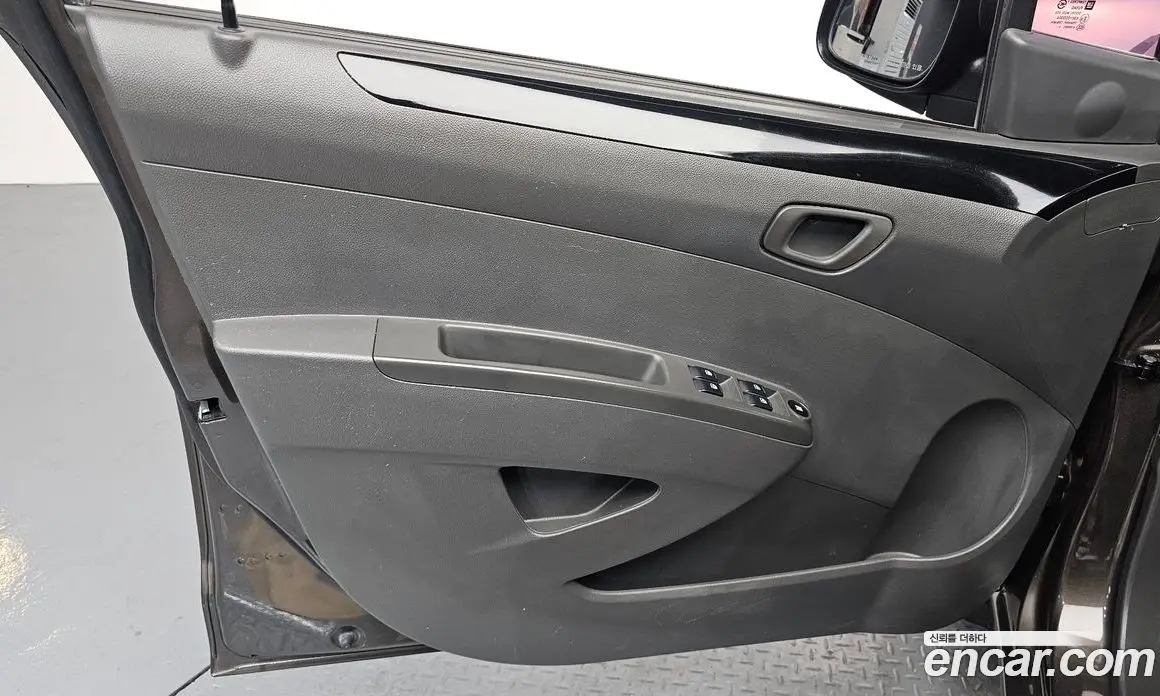 Chevrolet Spark 2012 1.0 автомат (гидро), фото 14