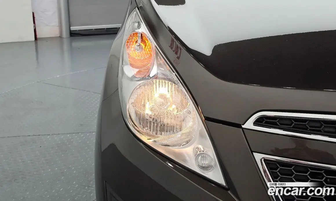 Chevrolet Spark 2012 1.0 автомат (гидро), фото 8