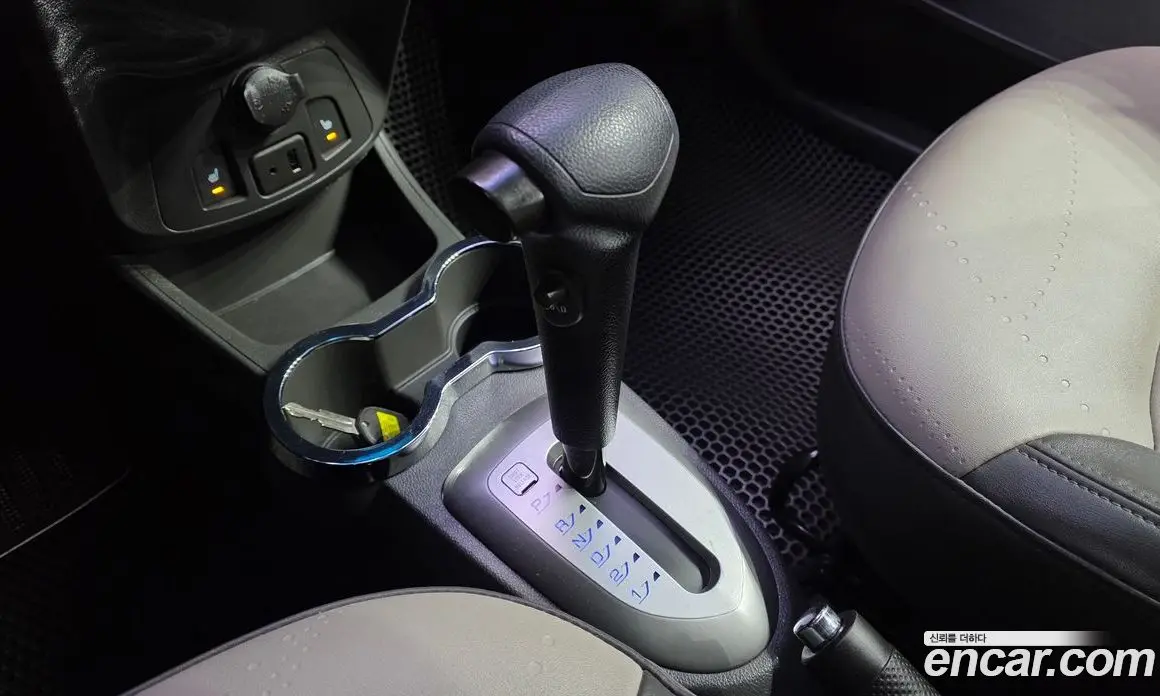 Chevrolet Spark 2013 1.0 автомат (гидро), фото 12
