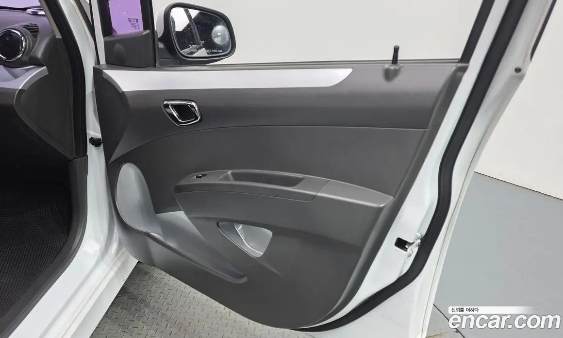 Chevrolet Spark 2013 1.0 автомат (гидро), фото 14