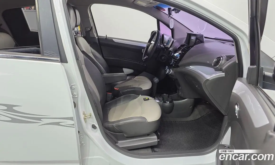 Chevrolet Spark 2013 1.0 автомат (гидро), фото 16