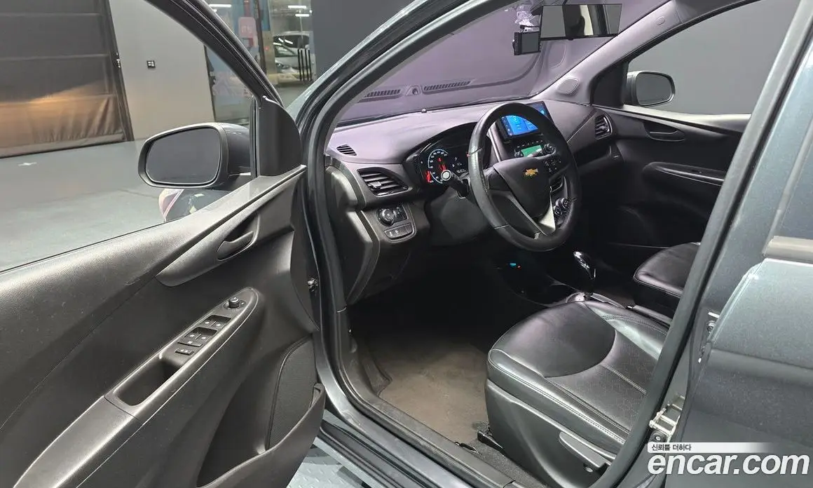 Chevrolet Spark 2016 1.0 автомат (гидро), фото 13