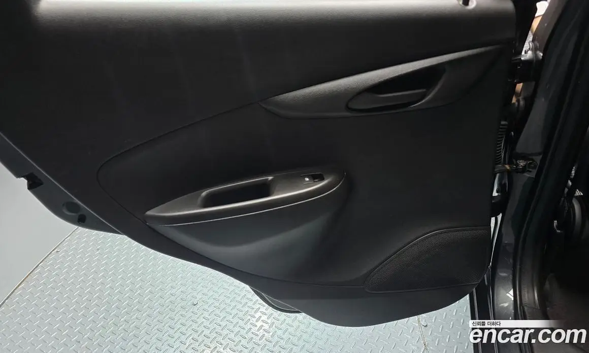 Chevrolet Spark 2016 1.0 автомат (гидро), фото 15