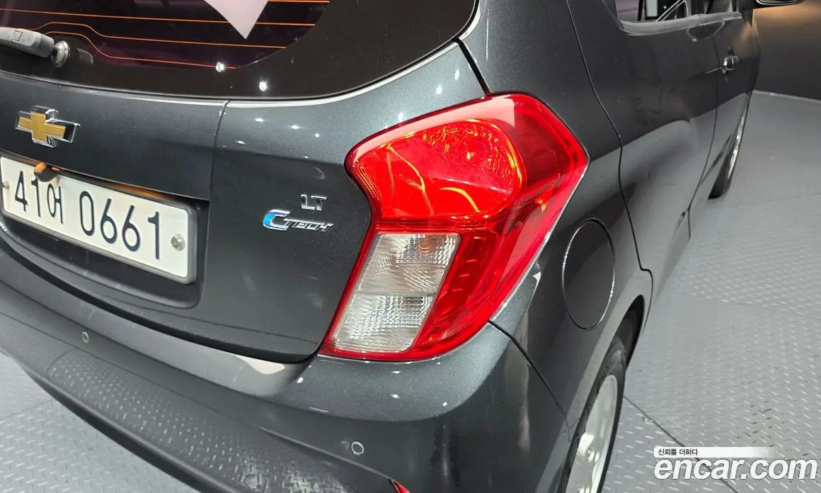 Chevrolet Spark 2016 1.0 автомат (гидро), фото 9