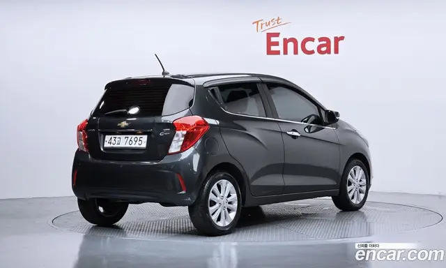Chevrolet Spark 2017 1.0 автомат (гидро), миниатюра 2