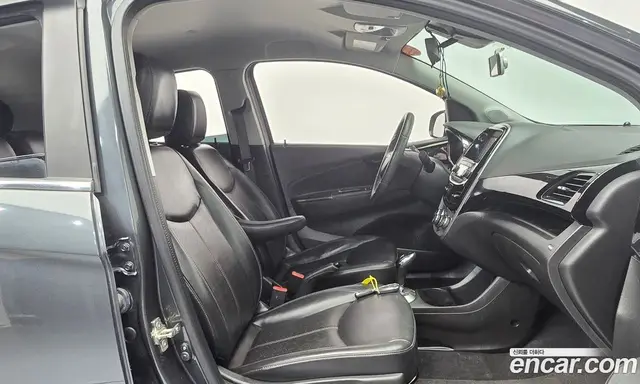 Chevrolet Spark 2017 1.0 автомат (гидро), миниатюра 11