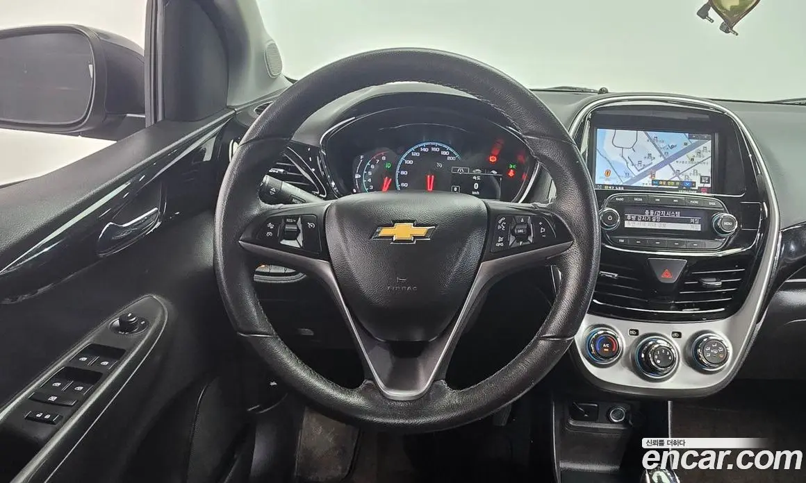 Chevrolet Spark 2017 1.0 автомат (гидро), фото 13